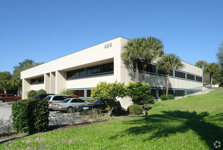 Building exterior at Mountain Spine & Orthopedics Altamonte Springs - Casselberry, Florida