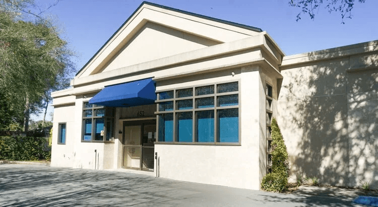 Building exterior at Mountain Spine & Orthopedics Altamonte Springs - Casselberry, Florida