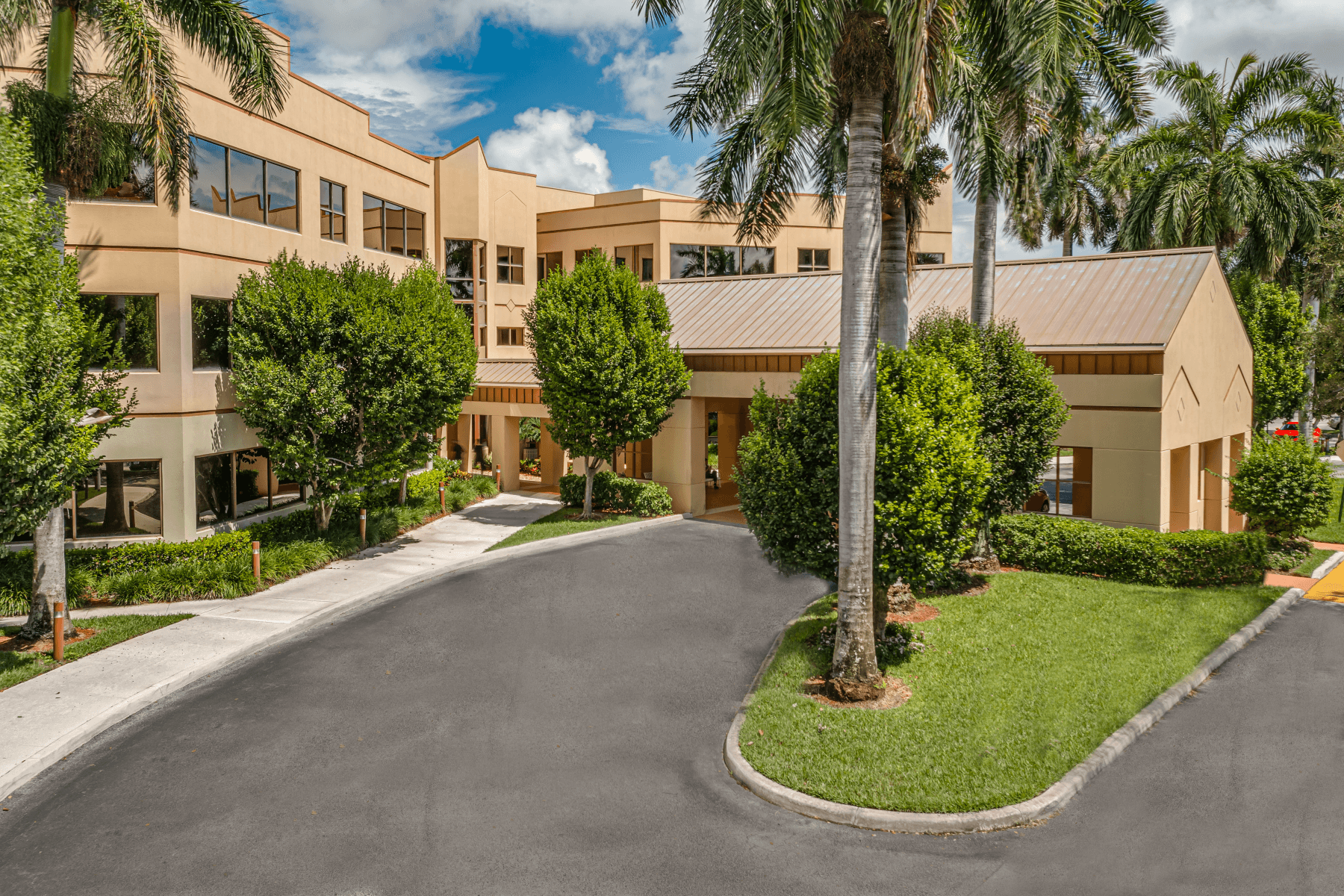 Building exterior at Mountain Spine & Orthopedics Boca Raton, Florida