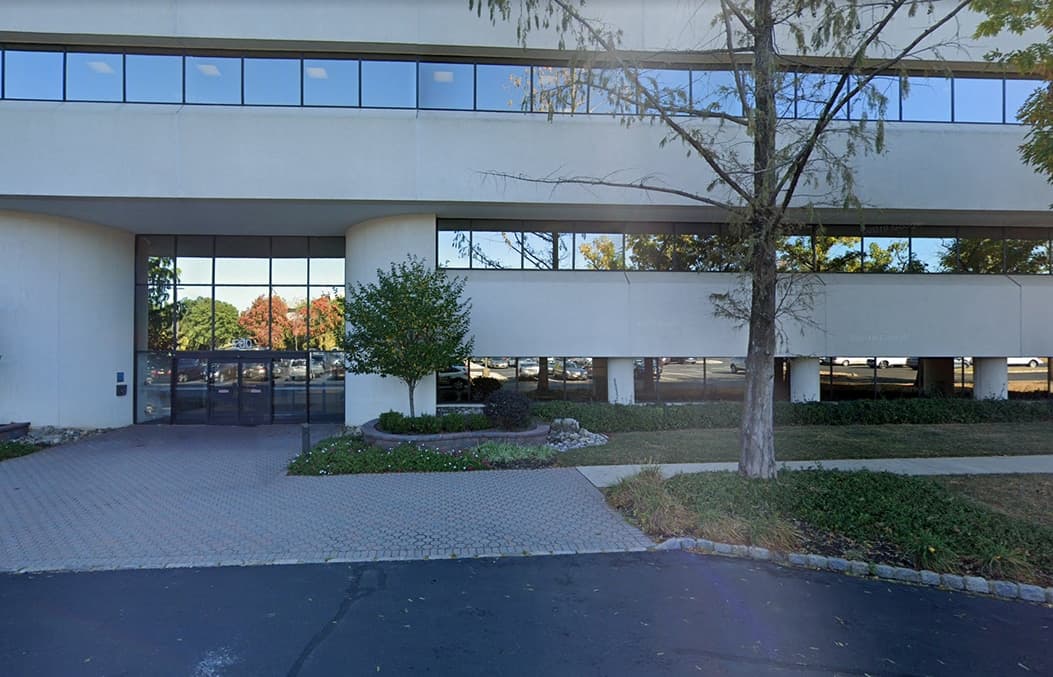 Building exterior at Mountain Spine & Orthopedics Bridgewater, NJ