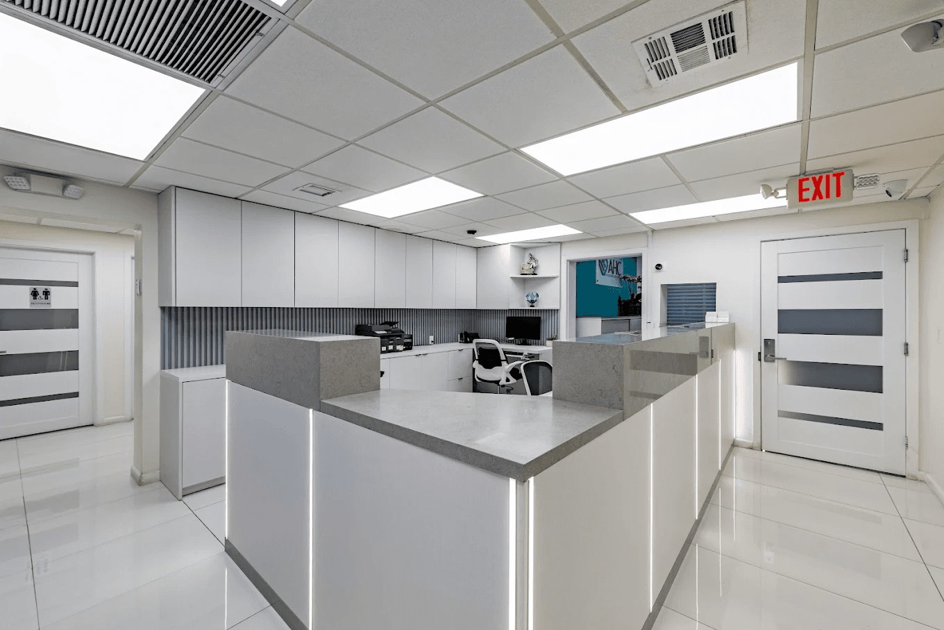 Front desk at Mountain Spine & Orthopedics South Miami, Florida