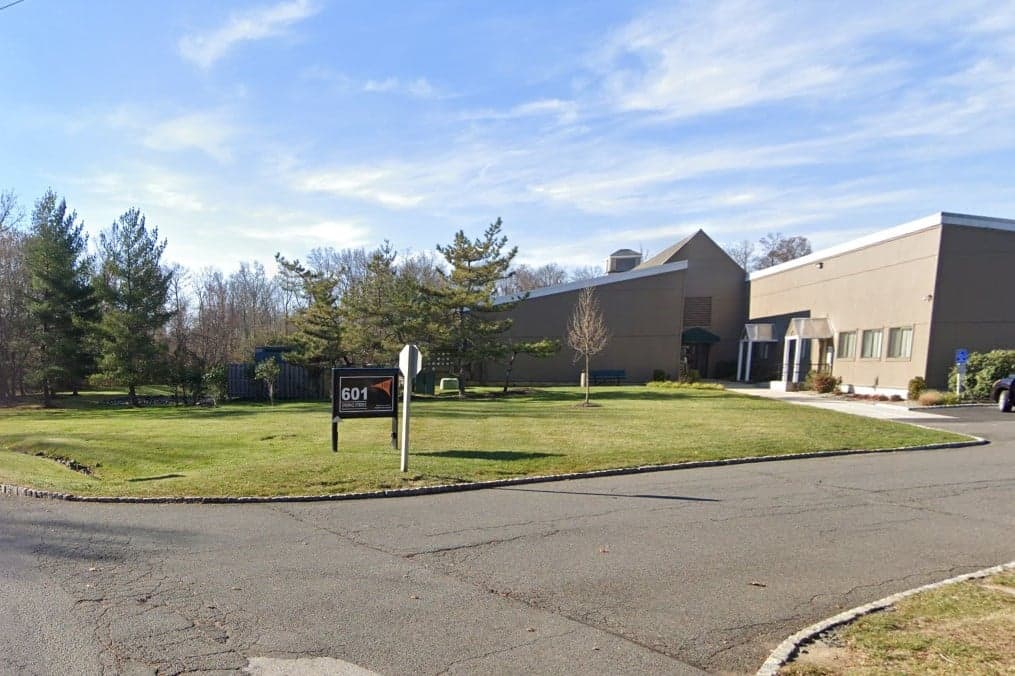 Building exterior at Mountain Spine & Orthopedics Princeton, NJ