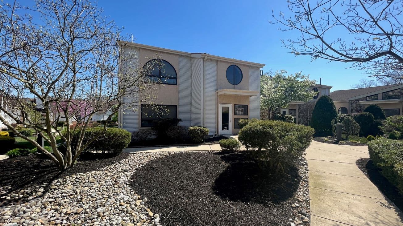 Building exterior at Mountain Spine & Orthopedics Voorhees, NJ